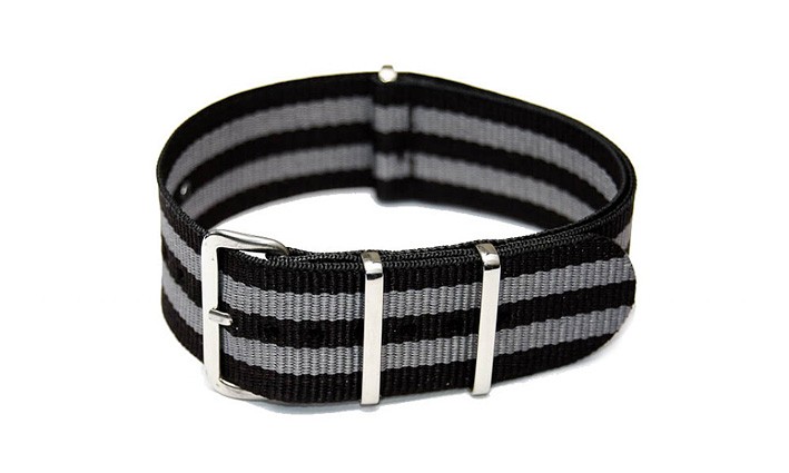 Řemínek k hodinkám NATO Strap - Šedá / černá - šíře 22 mm (2 pruhy)